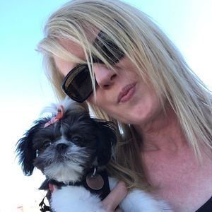 Meet your Posher, Wendy